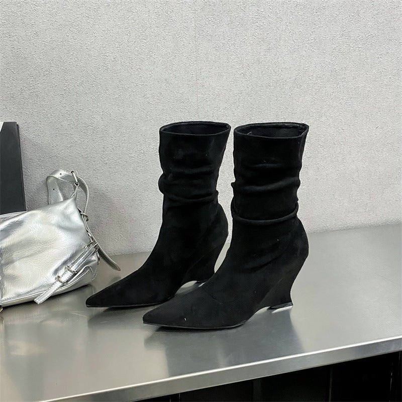 Autumn and Winter New Fashionable French Pointed Slope Heel Stacked Women's Boots Soft Leather High Heels Comfortable Short Boots - 𝐝𝐮𝐯𝐥𝐚𝐬𝐡𝐨𝐩.𝐜𝐨𝐦